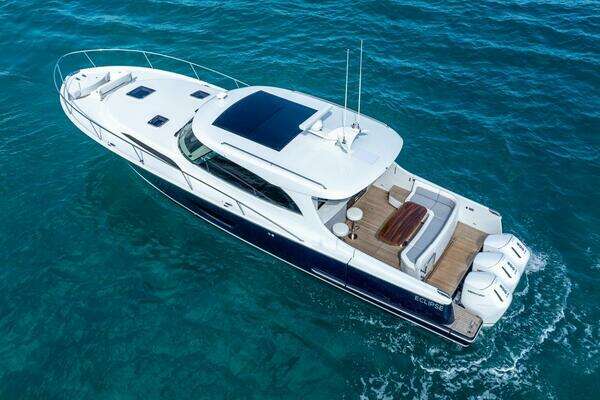 ECLIPSE 505 Shadow Yacht For Sale