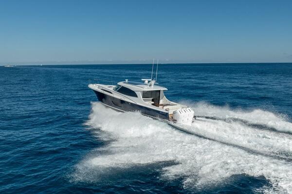 ECLIPSE 505 Shadow 003 50ft ECLIPSE Yacht For Sale