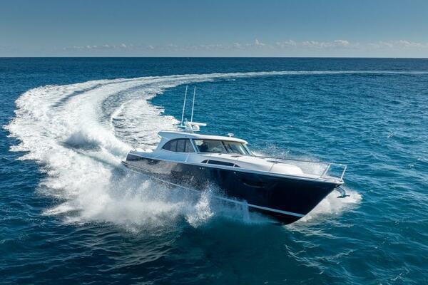 ECLIPSE 505 Shadow 003 50ft ECLIPSE Yacht For Sale