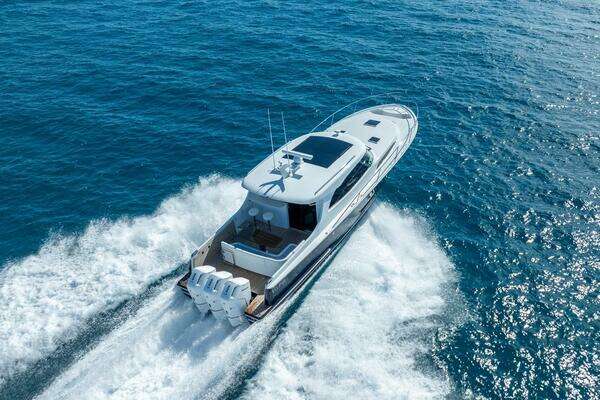 ECLIPSE 505 Shadow Yacht For Sale