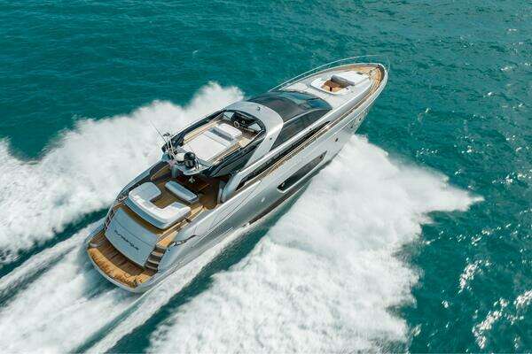 2014 Riva 86