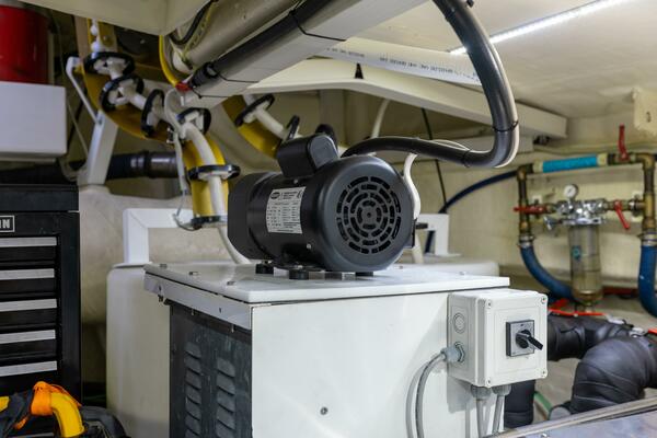 PUROSANGUE 86ft Riva Yacht For Sale