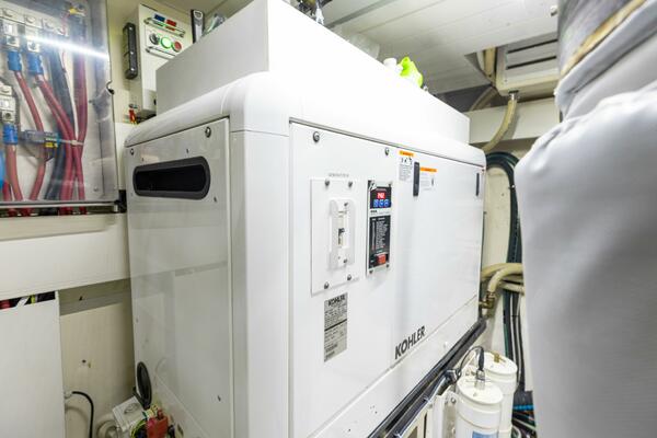 PUROSANGUE 86ft Riva Yacht For Sale