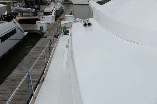 Lagoon 43 Power Cat Yacht For Sale