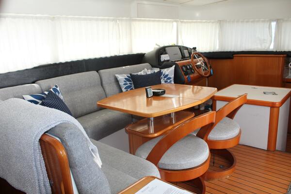 Cadence 43ft Lagoon Yacht For Sale