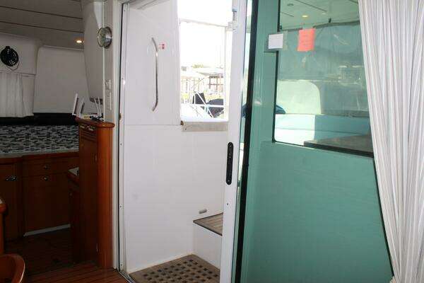 Lagoon 43 Power Cat Yacht For Sale