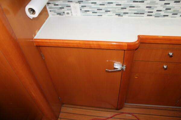 Lagoon 43 Power Cat Yacht For Sale