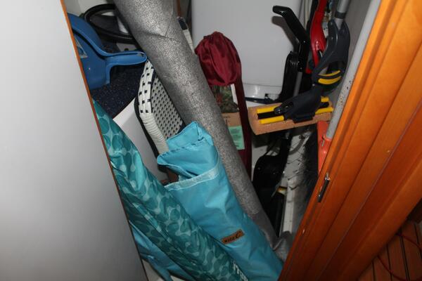 Cadence 43ft Lagoon Yacht For Sale