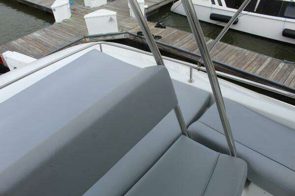 Lagoon 43 Power Cat Yacht For Sale