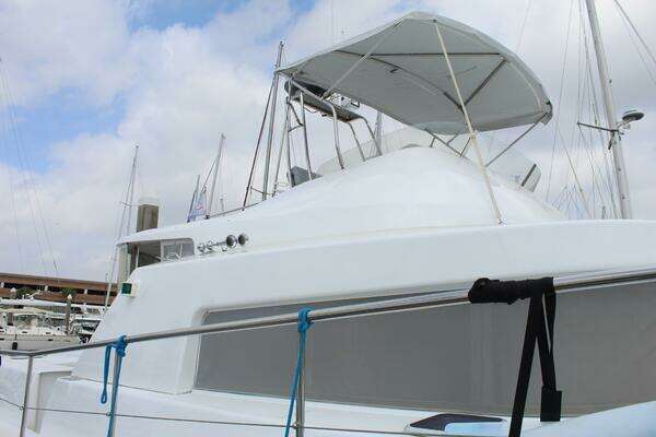 Lagoon 43 Power Cat Yacht For Sale