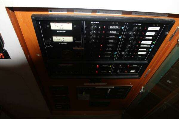 Lagoon 43 Power Cat Yacht For Sale