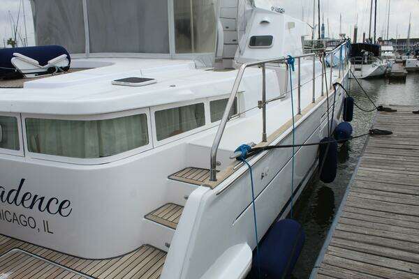 Lagoon 43 Power Cat Yacht For Sale