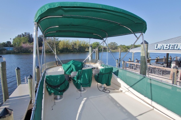 Photo of the 2004 Camano 31 Troll "Escapade"