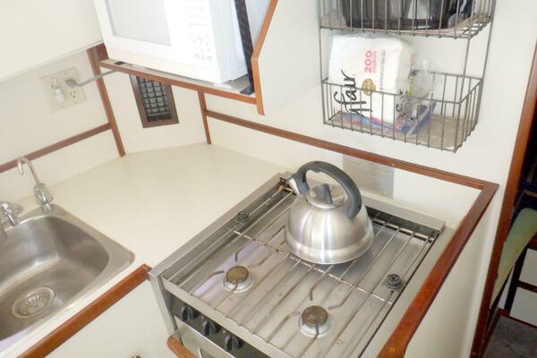 Escapade 31ft Camano Yacht For Sale