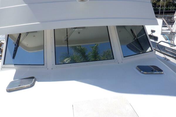 Summer Wind 43ft Mainship Yacht For Sale