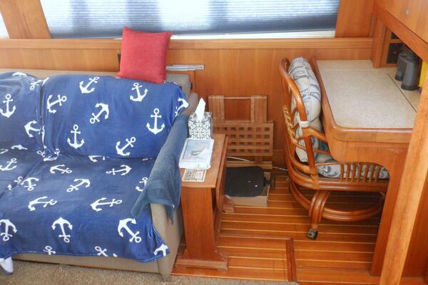 Summer Wind 43ft Mainship Yacht For Sale