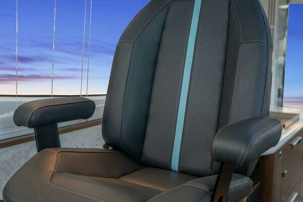 ECLIPSE 505 Shadow Yacht For Sale