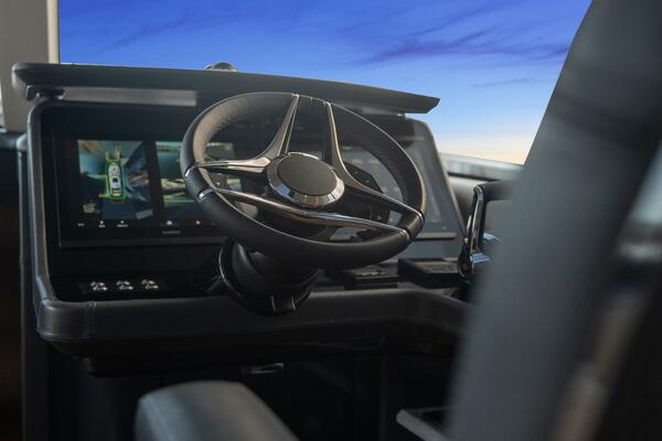 ECLIPSE 505 Shadow In Stock 50ft ECLIPSE Yacht For Sale