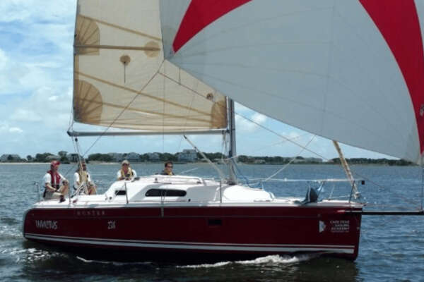 27-ft-Hunter-2006-27x-Scarlet Fever Southport North Carolina United States  yacht for sale