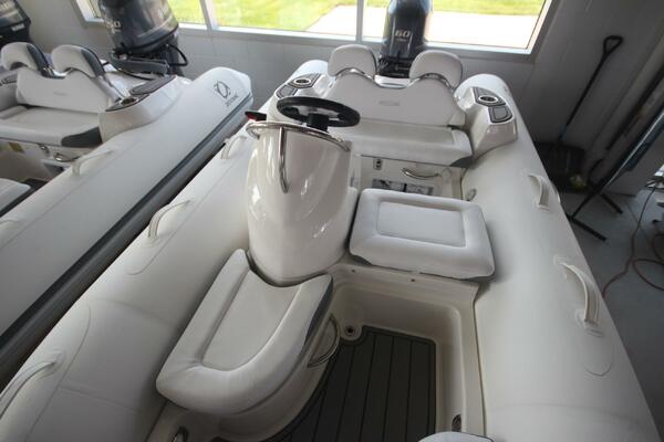 Boat Show Special Pricing 14ft Zodiac Yacht For Sale