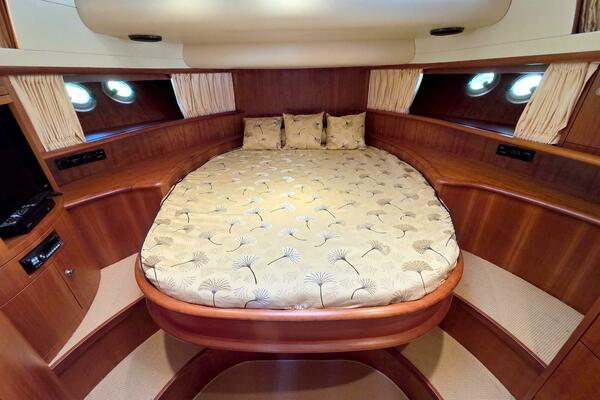 Vivace 45ft Linssen Yacht For Sale