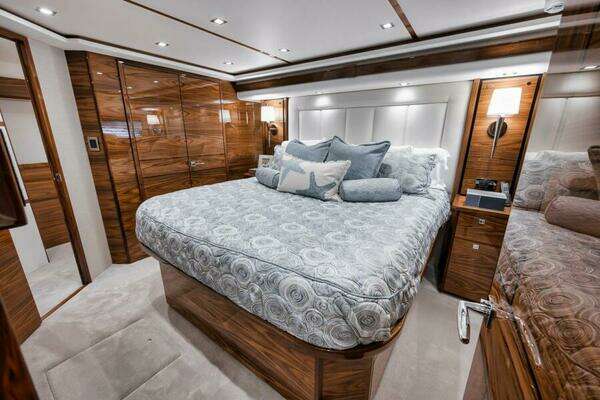 Viking 72 Skybridge Yacht For Sale