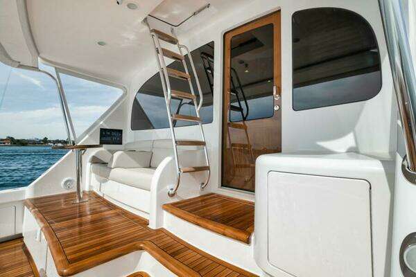 Viking 72 Skybridge Yacht For Sale