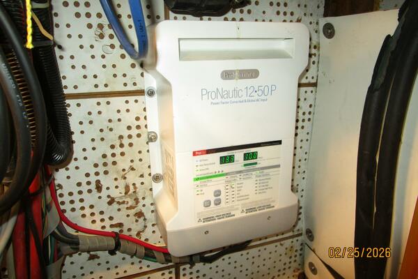 42' Jefferson battery charger2