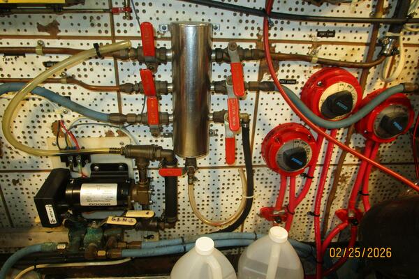 42' Jefferson fuel manifold