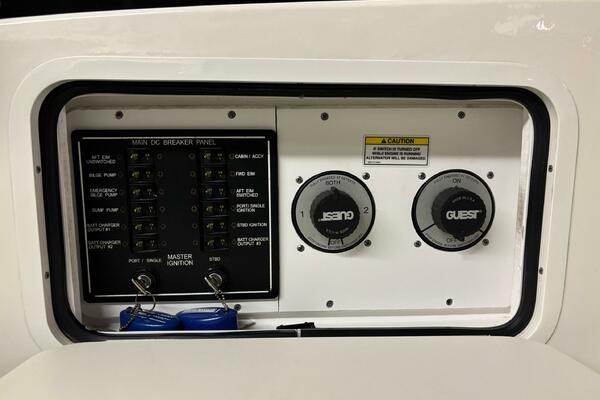 28ft Sea Ray Yacht For Sale