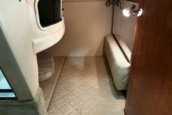 28ft Sea Ray Yacht For Sale