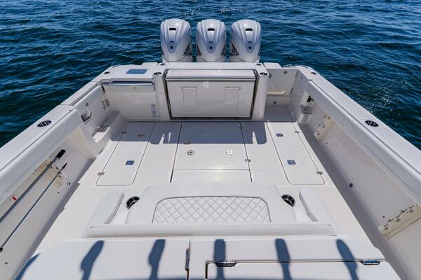 Blue Skies 40ft Pursuit Yacht For Sale