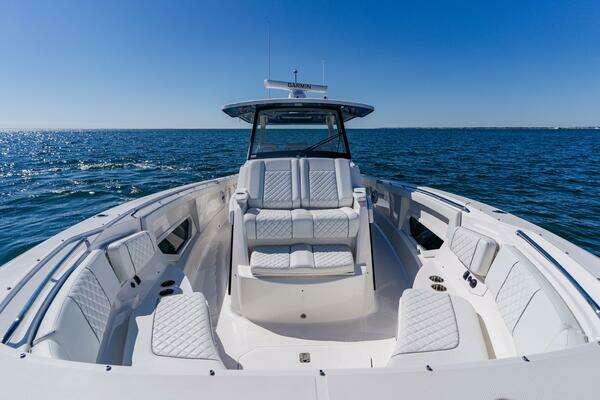 Pursuit S 378 Sport Yacht For Sale