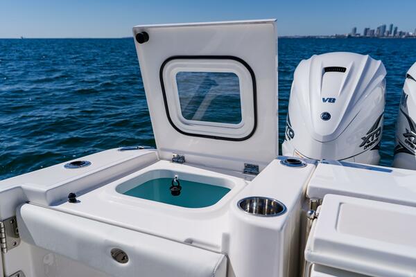 Blue Skies 40ft Pursuit Yacht For Sale