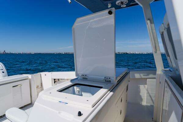 Pursuit S 378 Sport Yacht For Sale