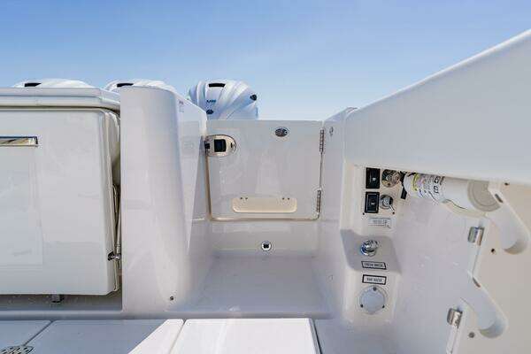 Pursuit S 378 Sport Yacht For Sale