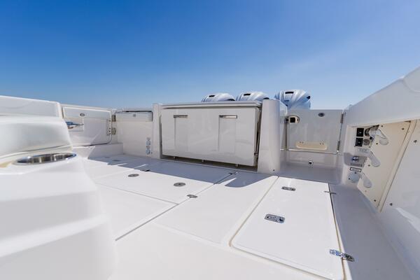 Blue Skies 40ft Pursuit Yacht For Sale