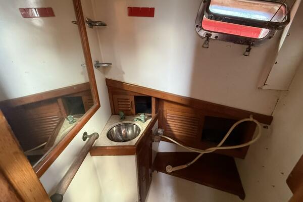 Mocko Jumbie 37ft Lord Nelson Yacht For Sale