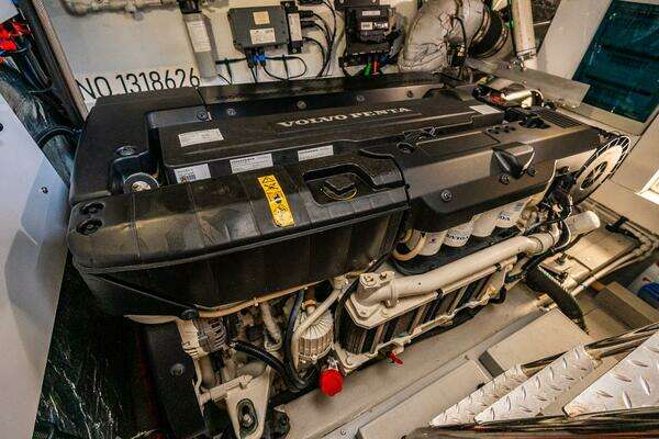 Sunseeker Predator 60 EVO Yacht For Sale