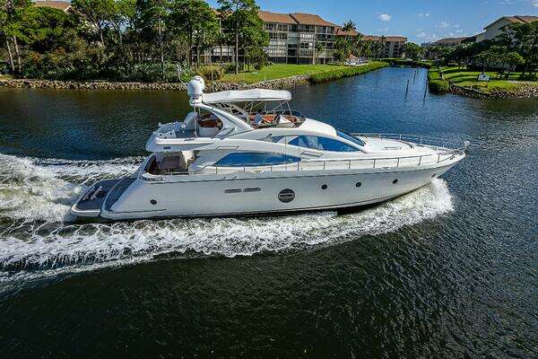 Aicon 64 Yacht For Sale