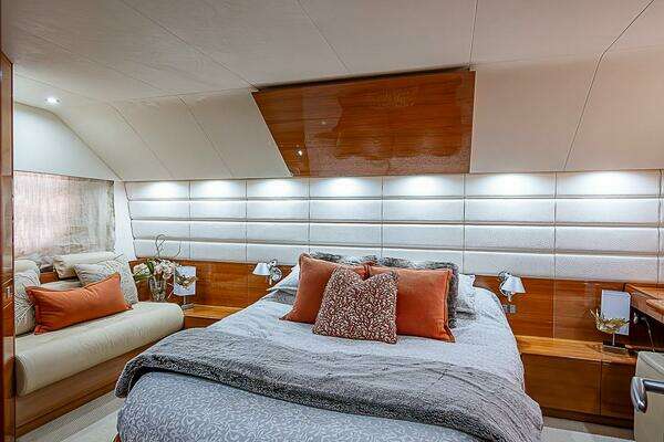 Aicon 64 Yacht For Sale