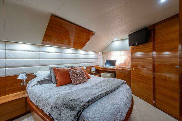 Aicon 64 Yacht For Sale