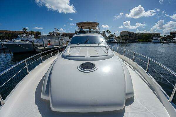 Aicon 64 Yacht For Sale