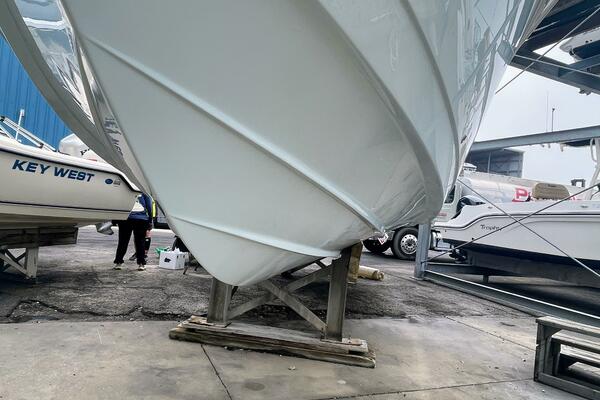 32ft Sea Fox Yacht For Sale