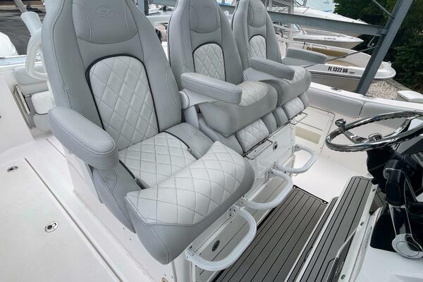 32ft Sea Fox Yacht For Sale