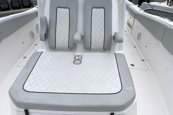 32ft Sea Fox Yacht For Sale