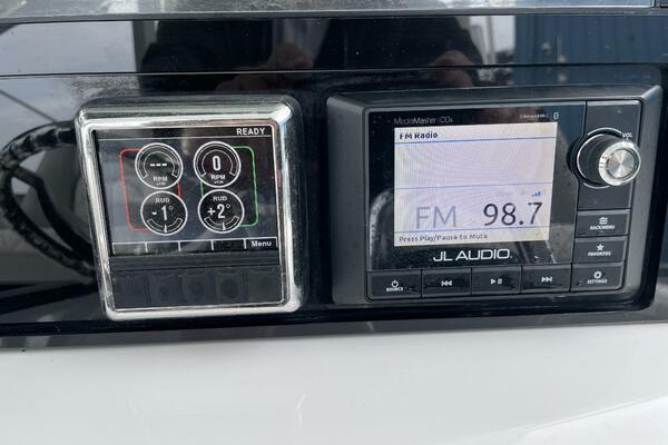 32ft Sea Fox Yacht For Sale