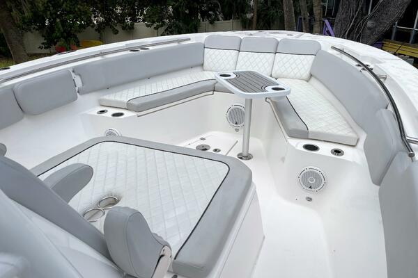 32ft Sea Fox Yacht For Sale