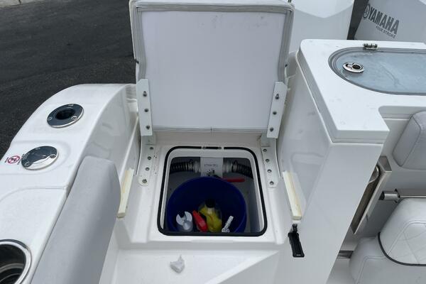 32ft Sea Fox Yacht For Sale