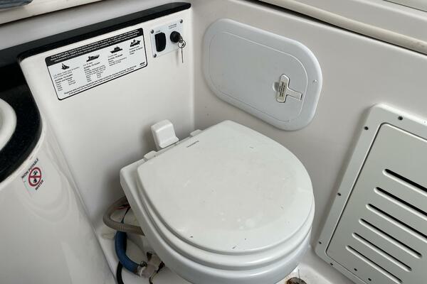 32ft Sea Fox Yacht For Sale